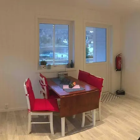 Fjordapartments Holmen 19a Lägenhet Balestrand
