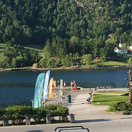 Apartment Fjordapartments Holmen 19a Balestrand