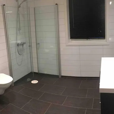 Fjordapartments Holmen 19a * بليستران