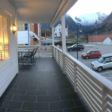 Apartment Fjordapartments Holmen 19a