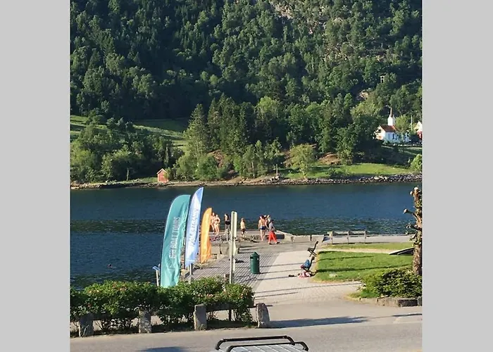 Apartment Fjordapartments Holmen 19a Balestrand