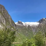 Fjordapartments Holmen 19a Διαμέρισμα Balestrand