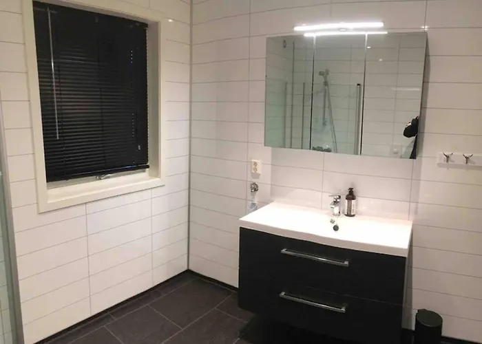 Fjordapartments Holmen 19a * Balestrand